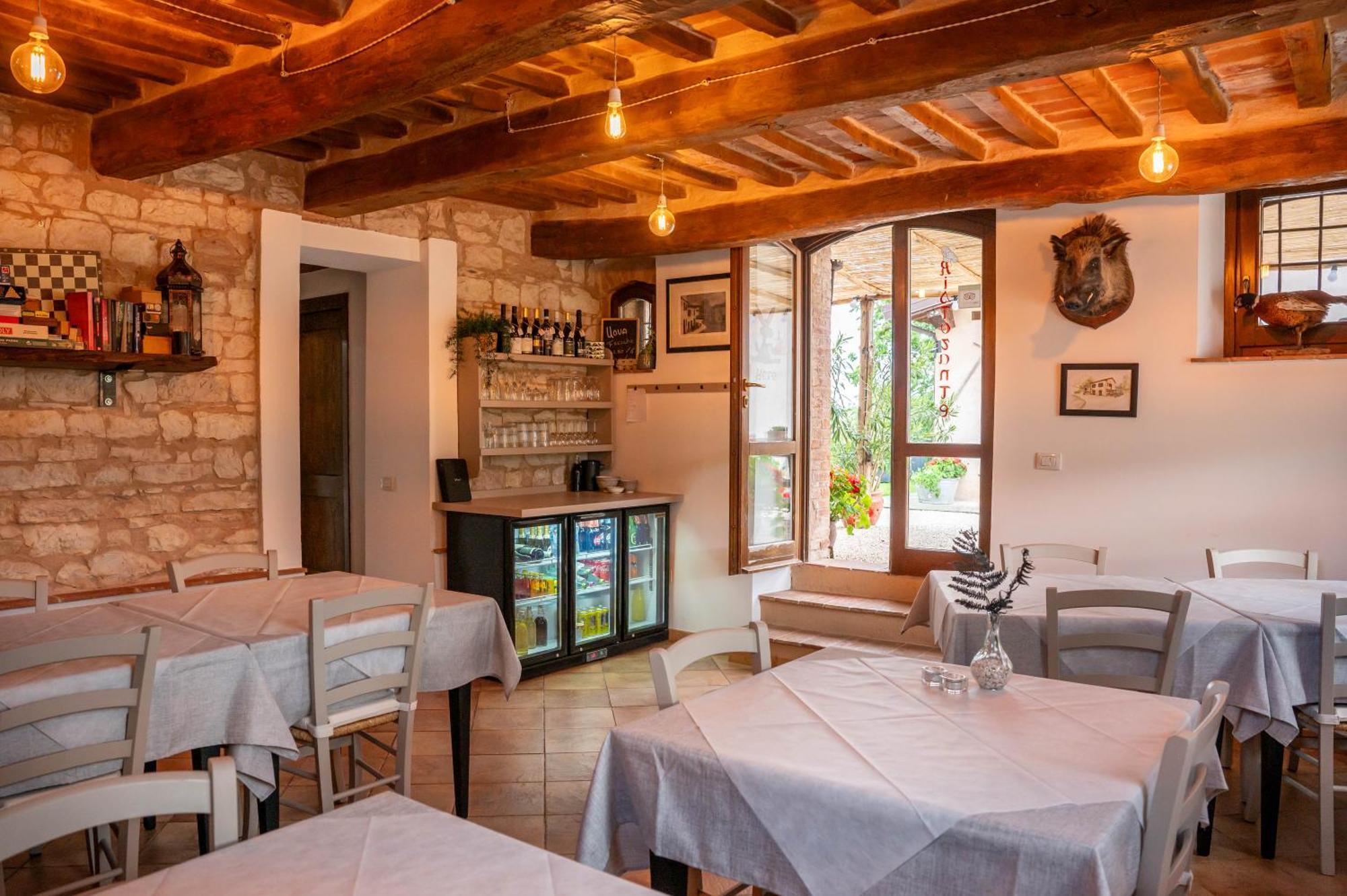 Agriturismo Il Castellaro Sassoferrato Exterior photo