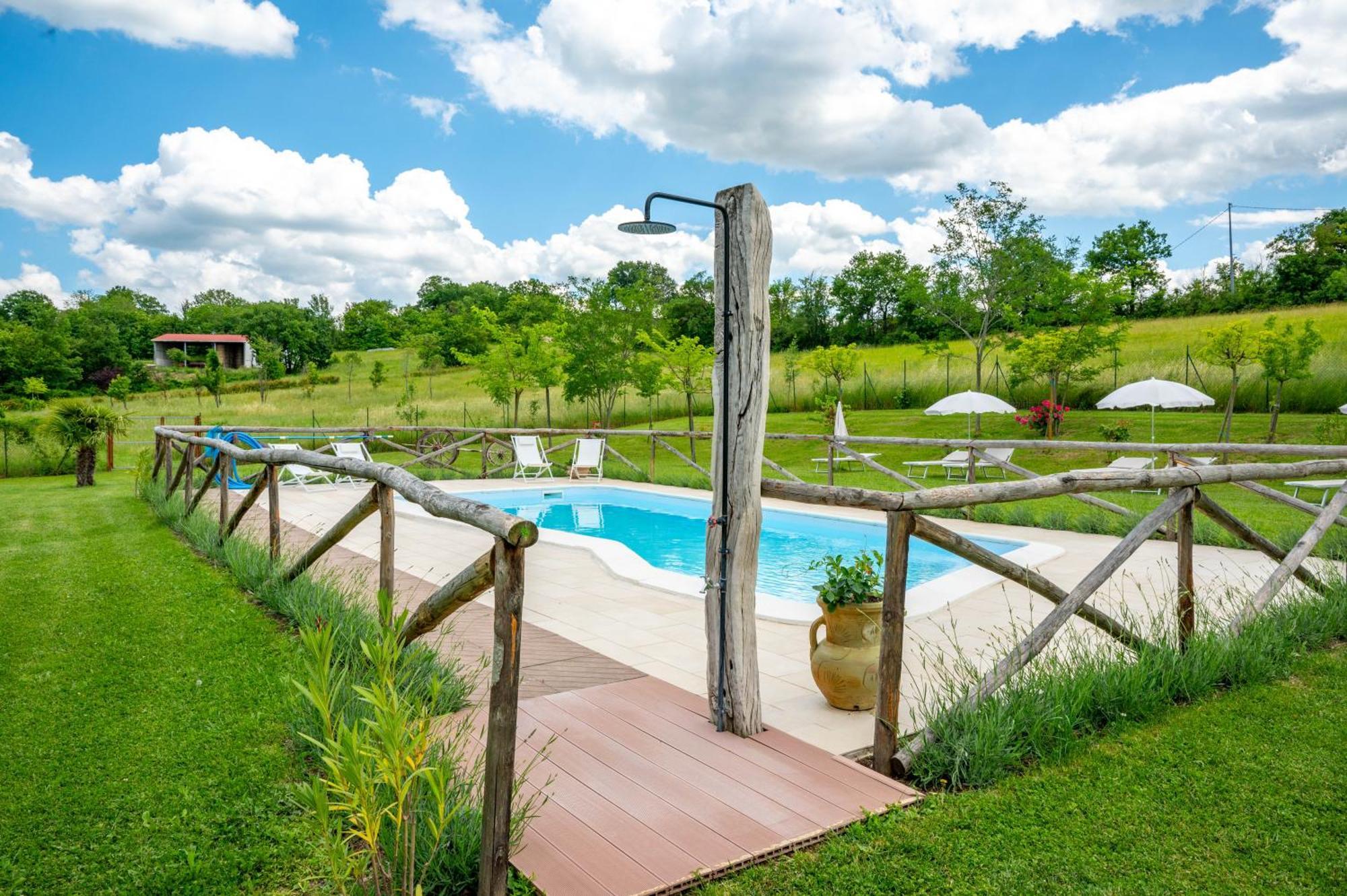 Agriturismo Il Castellaro Sassoferrato Exterior photo