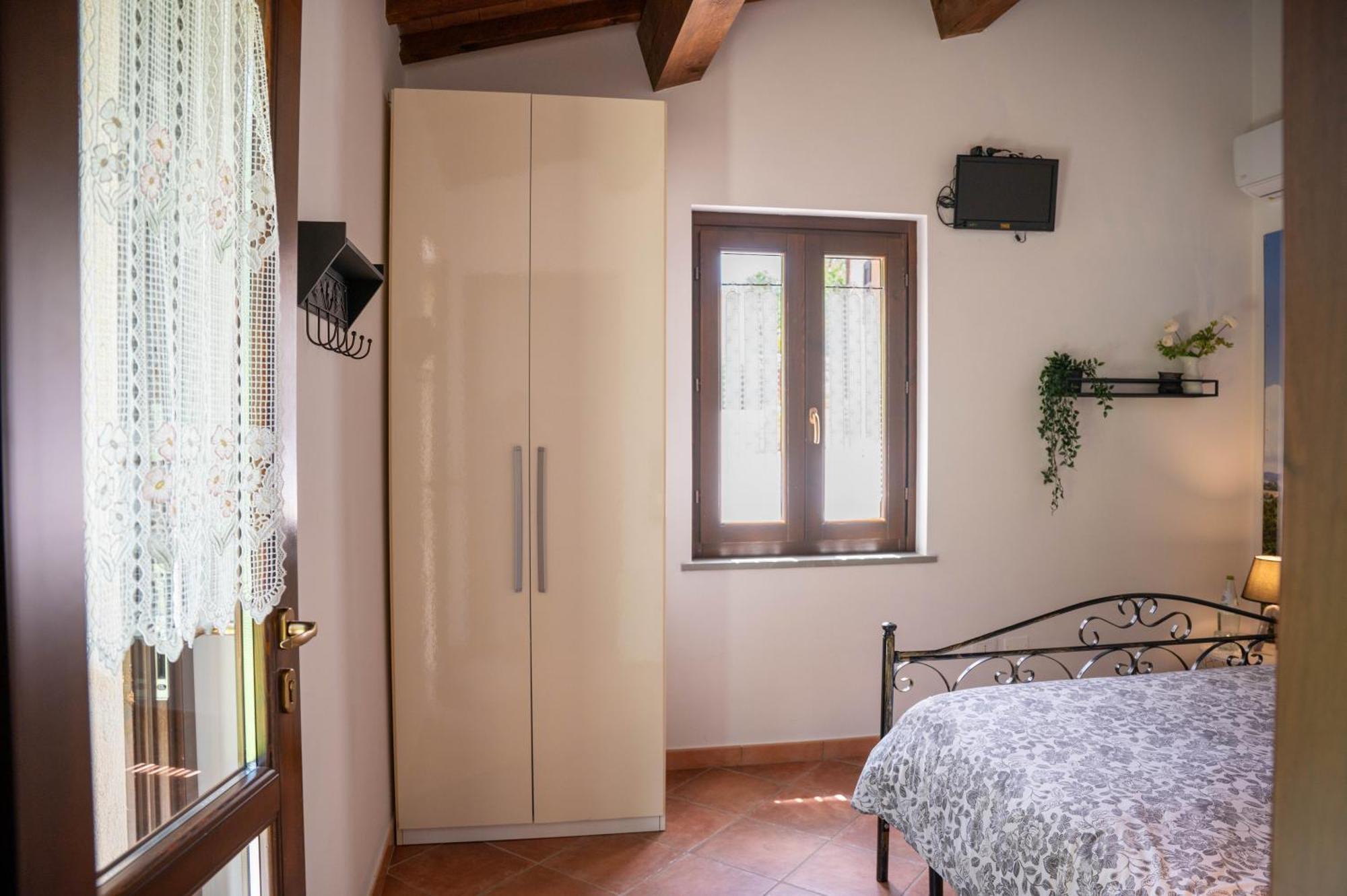Agriturismo Il Castellaro Sassoferrato Exterior photo